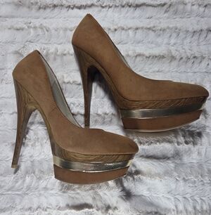 Bakers Taryn Stacked Platform Suede Heel Wood Size 11
